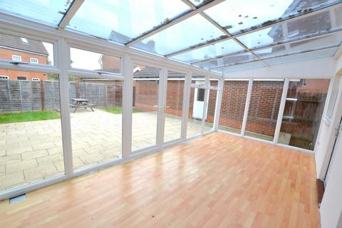 5 bedroom detached house to rent, The Runway, Salisbury Village