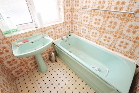 3 bedroom semi-detached house for sale, Manor Road, Harrow