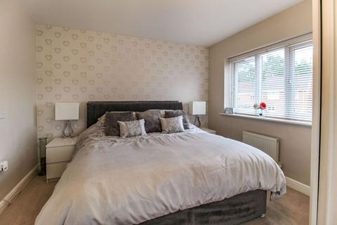 7 Clover Grove, Leekbrook, Leek, ST13 7AS