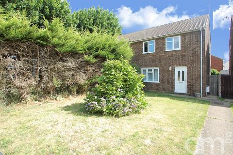 3 bedroom semi-detached house for sale, Chestnut Way, Tiptree