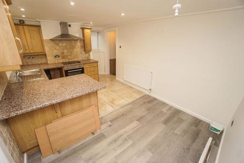 2 bedroom cottage to rent, Bottom O'th Moor, Horwich