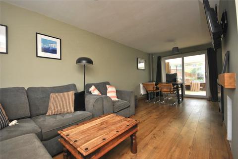 7 Bubwith Road, Chard, TA20 2BN