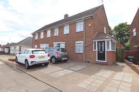 undefined, Exton Avenue, Round Green, Luton, Bedfordshire, LU2 0LH
