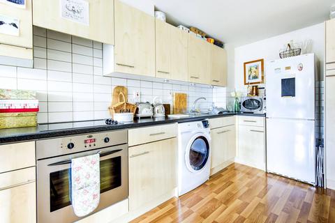 1 bedroom flat for sale, Bourbon Lane, Shepherd's Bush, London, W12