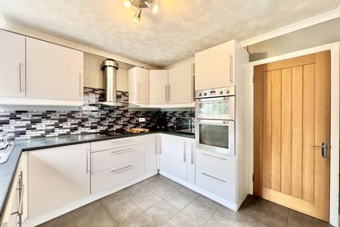 3 bedroom semi-detached house for sale, Berkhamsted HP4