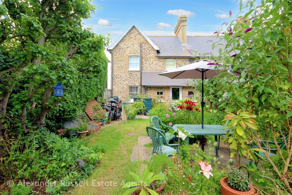 Linksfield Road, WestgateonSea, CT8 2 bed end of terrace house for