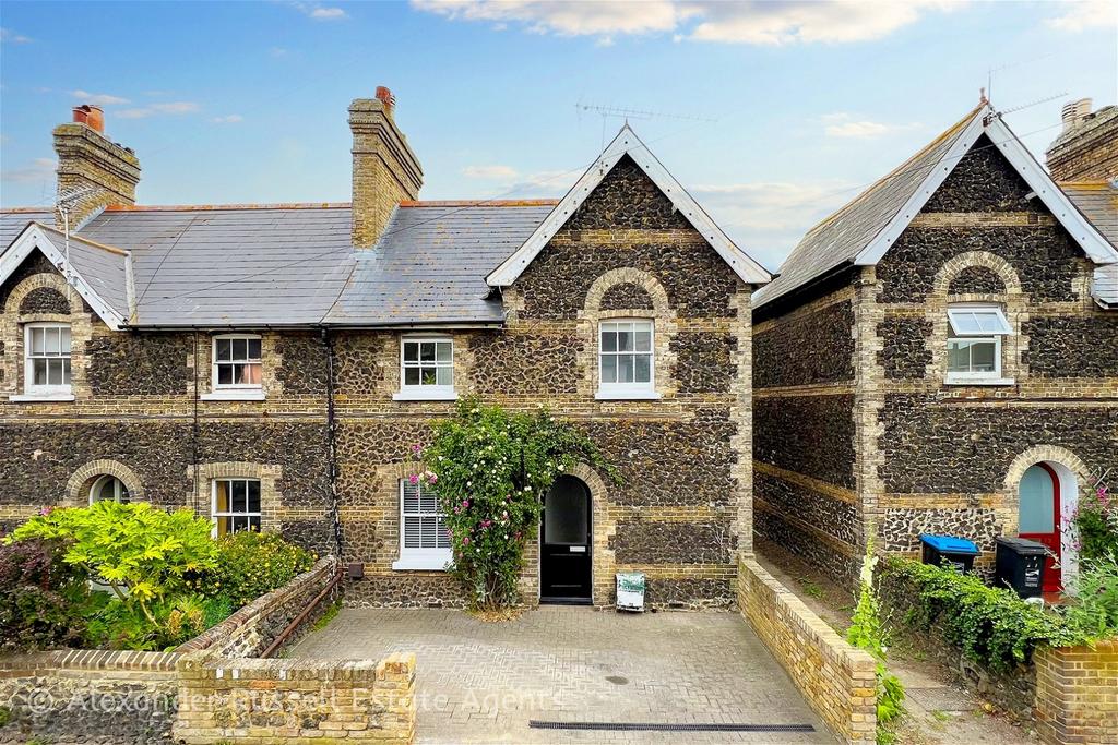 Linksfield Road, WestgateonSea, CT8 2 bed end of terrace house for