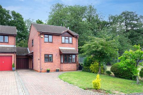 11 Jaywood, Luton, LU2 8ES