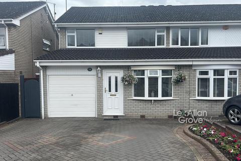 136 Blakedown Road, Halesowen, B63 4QL