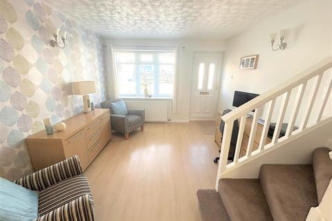 136 Blakedown Road, Halesowen, B63 4QL