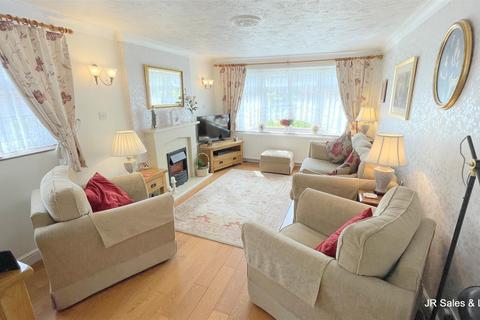 2 bedroom semi-detached bungalow for sale, Theobalds Close, Cuffley