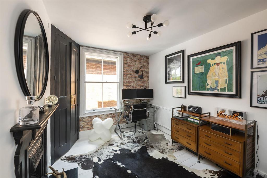 103 Linkfield Street internals15 2.jpg