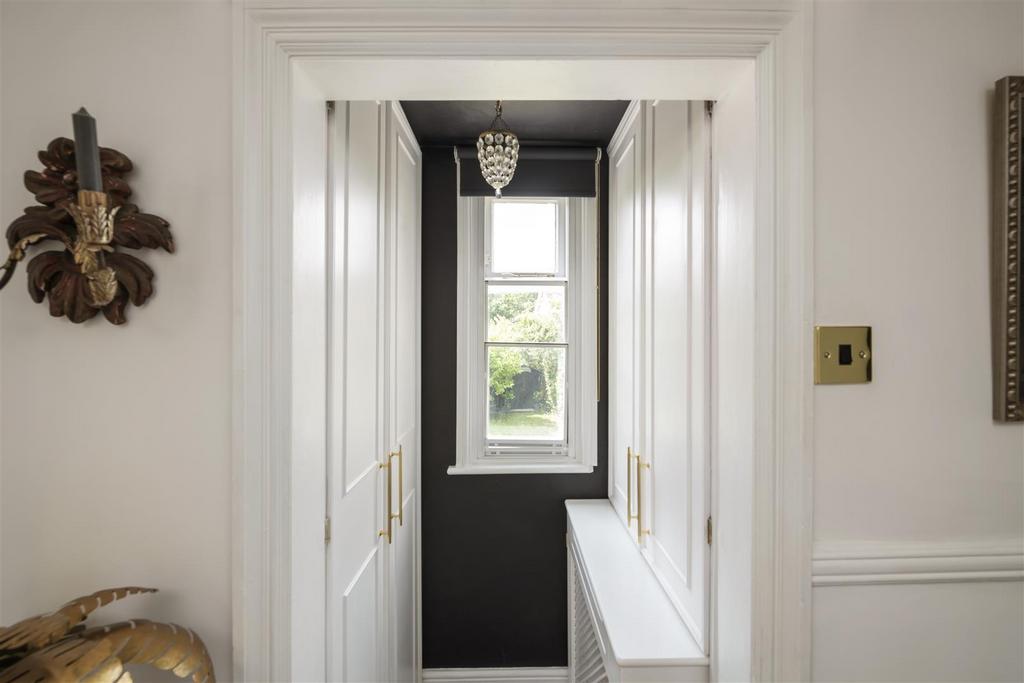 103 Linkfield Street internals13 3.jpg