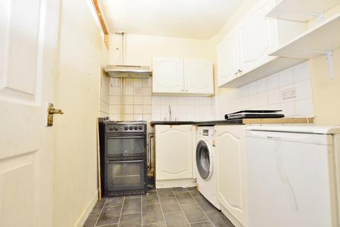 31a Chadwin Road, London, E13 8ND