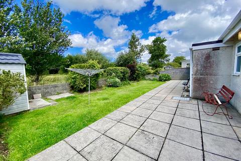 2 bedroom semi-detached bungalow for sale, Lon Ceredigion, Pwllheli