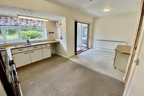 2 bedroom semi-detached bungalow for sale, Lon Ceredigion, Pwllheli