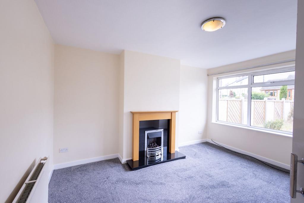 Kilroyd Drive, Cleckheaton 2 bed bungalow £875 pcm (£202 pw)