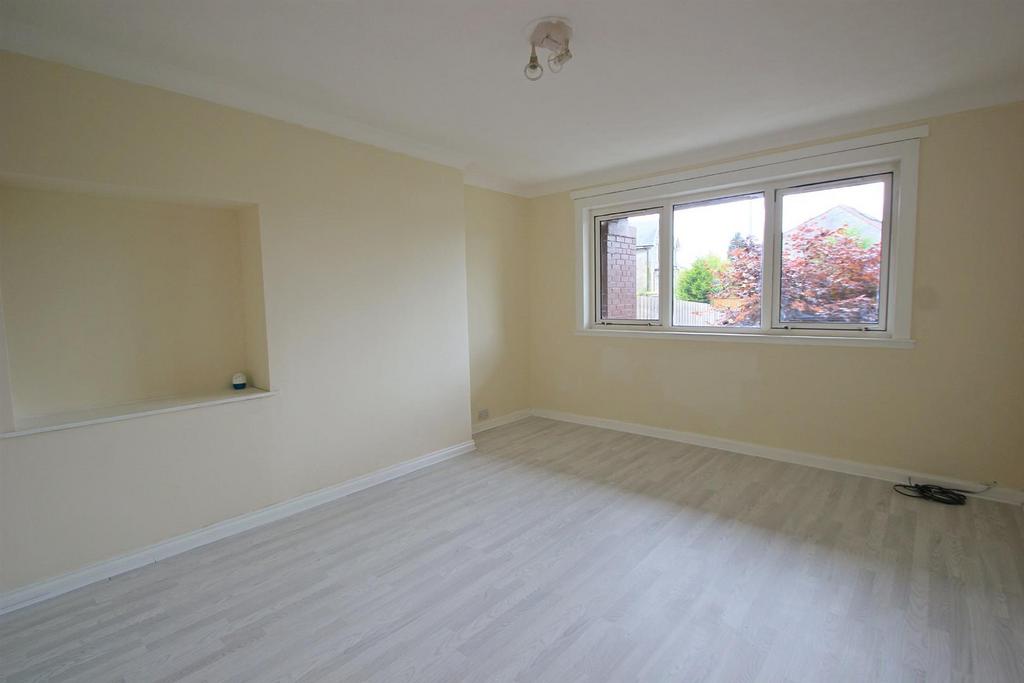 Low Craigends, Kilsyth 2 bed flat £650 pcm (£150 pw)