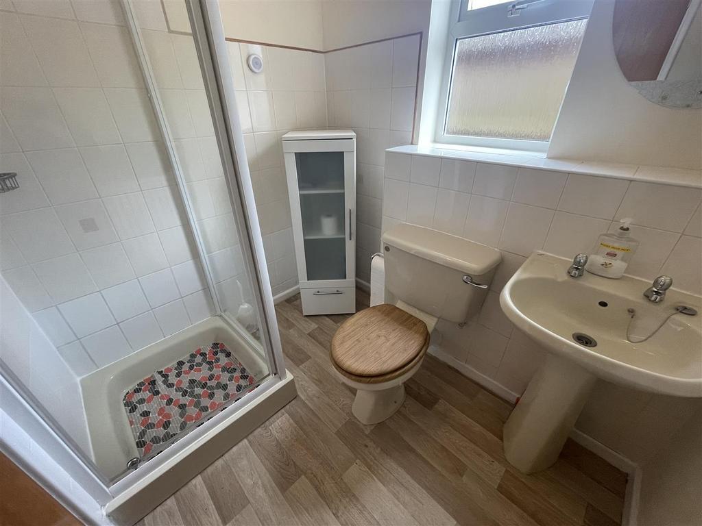 Badger Rise, Portishead 2 bed semidetached bungalow for sale £300,000