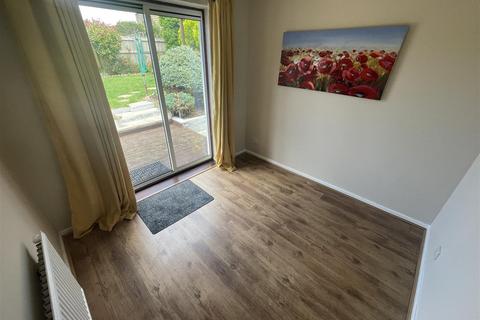 2 bedroom semi-detached bungalow for sale - Badger Rise, Portishead