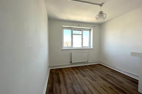 1 bedroom flat to rent, Enmore Road, South Norwood SE25