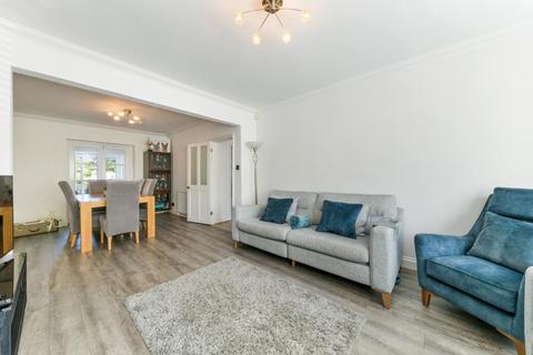 51 Grafton Road, Worcester Park, KT4 7QQ