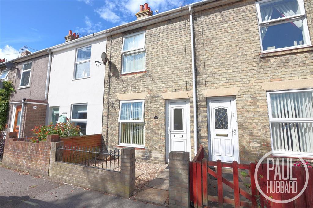 Nelson Road, Pakefield, NR33 3 bed terraced house for sale £190,000