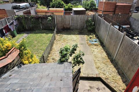 17 Wickham Lane, Abbey Wood, London, SE2 0XJ