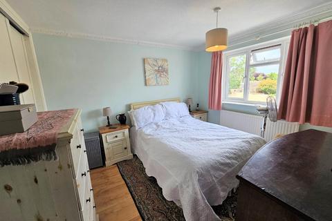 28 Swallow Way, Wokingham, RG41 3TQ