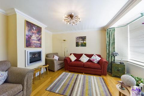 52 Columbine Road, Rochester, ME2 2YB