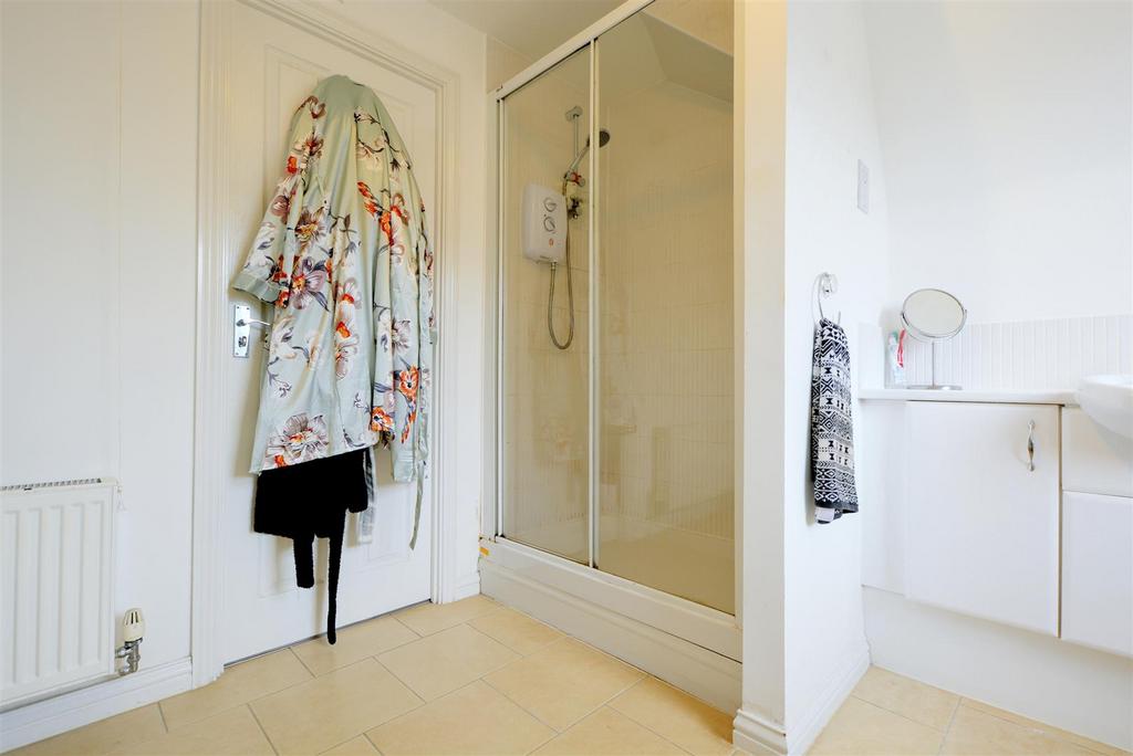 Ensuite 1.jpeg