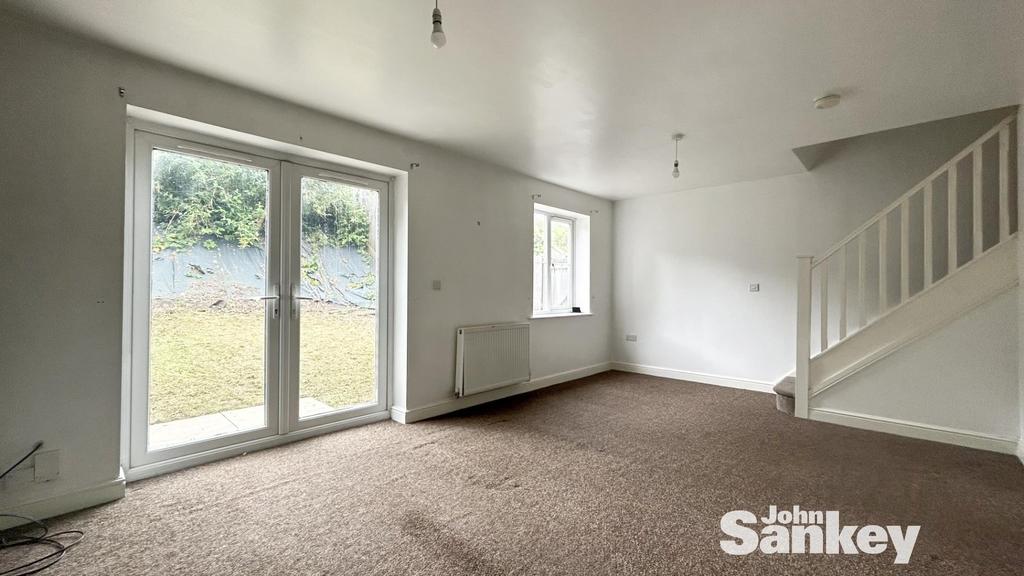 Main Street, Huthwaite, SuttonInAshfield 3 bed semidetached house