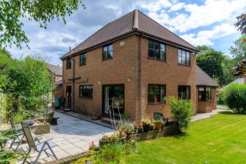 1 Orchard Close, Roos, Hull, HU12 0LN
