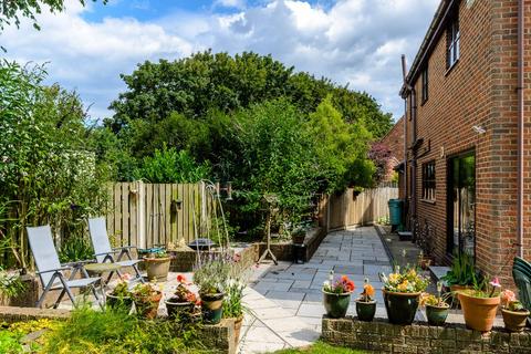 1 Orchard Close, Roos, Hull, HU12 0LN