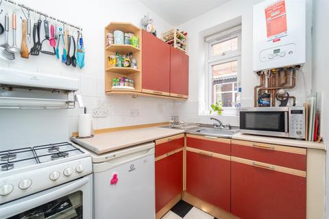 Flat 2, 3 Athol Road, Manchester, M16 8QW