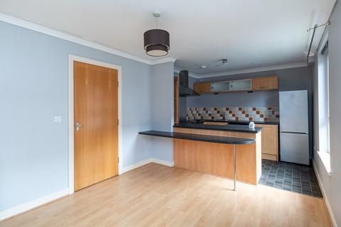14/1 Ferry Gait Crescent, Edinburgh, EH4 4GR