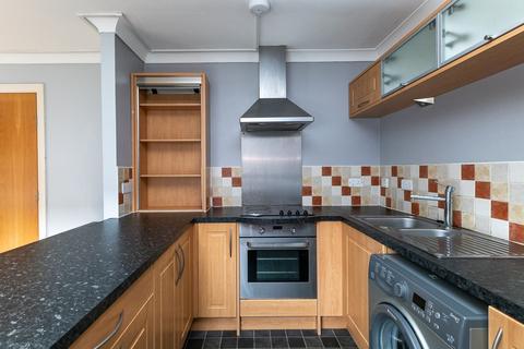 14/1 Ferry Gait Crescent, Edinburgh, EH4 4GR