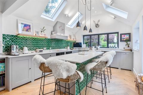 72 Nork Way, Banstead, SM7 1HW