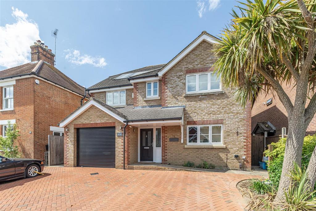 Slade Road, Ottershaw 5 bed detached house for sale £950,000