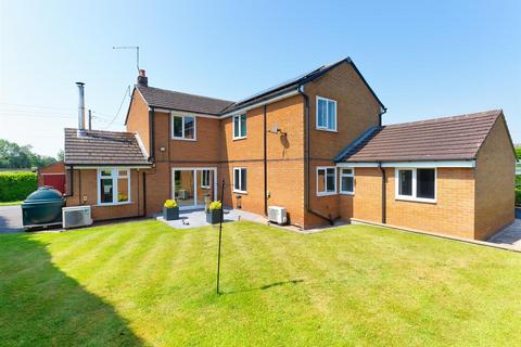 4 bedroom house for sale, Cumberland Lane, Whixall.