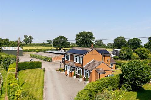 4 bedroom house for sale, Cumberland Lane, Whixall.