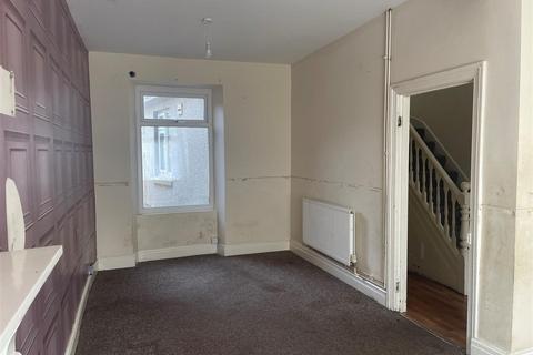 5 Bryn Place, Llanelli, SA15 2PE