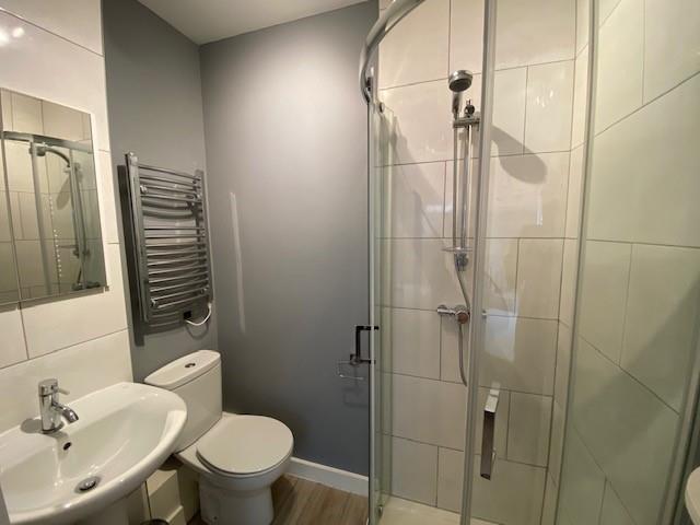 Ensuite