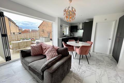 76 Browdie Road, Darlington, DL2 2WQ