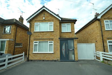 3 bedroom detached house for sale, Woodcroft Avenue, Leicester