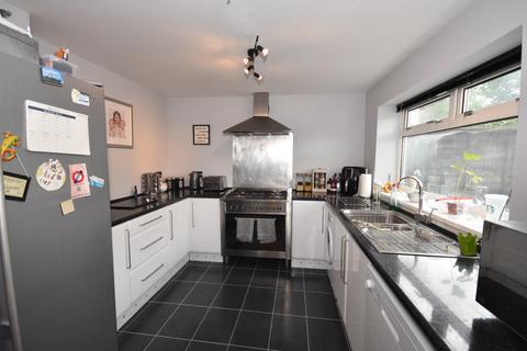 9 Lilac Close, Heath, Chesterfield, S44 5QZ