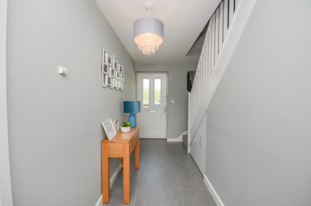 Entrance hall.jpg