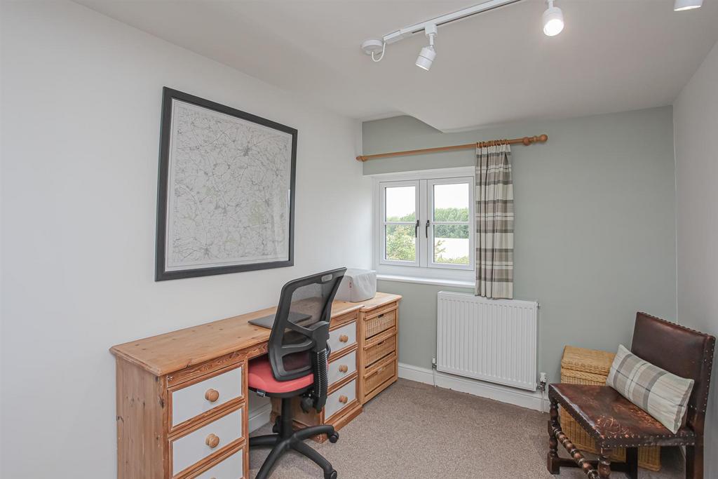 Bedroom 3.jpg