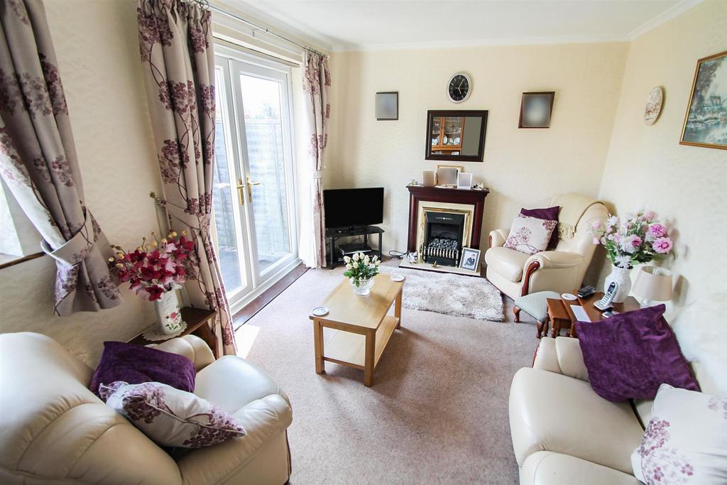 Honey Meadow, Ludlow 3 bed end of terrace house £229,995