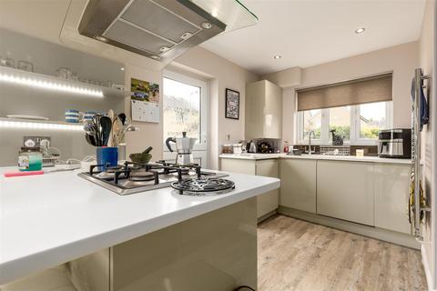 17 Hodgson Close, Fritwell, Bicester, OX27 7QB